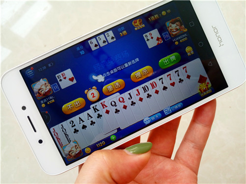 1498116341344052290.jpg