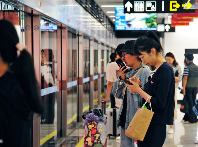 上网、打电话信号“满格”