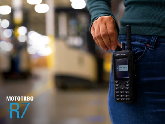 摩托罗拉系统MOTOTRBO R7数字对讲机发布1269.png