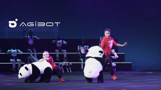 《机器人奇妙夜》成功首秀！智元将打造中国机器人文化名片1178.png