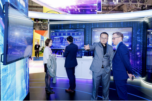 云智筑基 共创AI新时代 中国电信亮相MWC 20261115.png