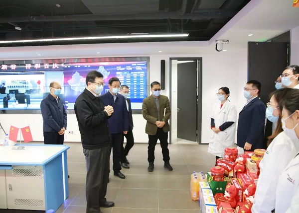 1644195217948068689.jpg tieta1.jpg